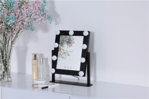 China Simple Popular LED Make up Mirror with light bulbs Hollywood mirror